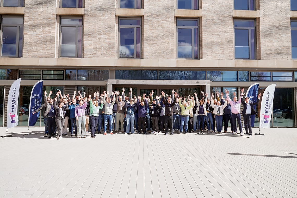 Der Hackathon MachBAR in Aachen geht in die erste Runde